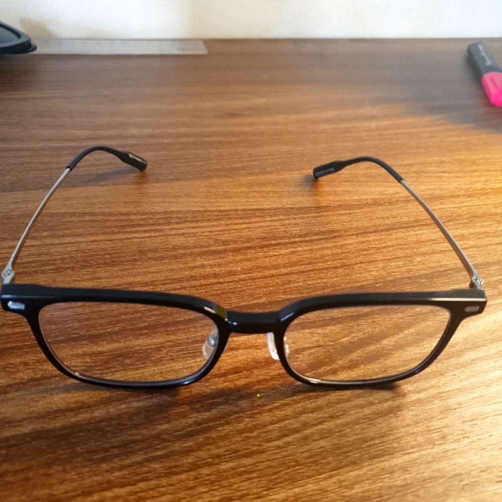 High-end fashion glasses